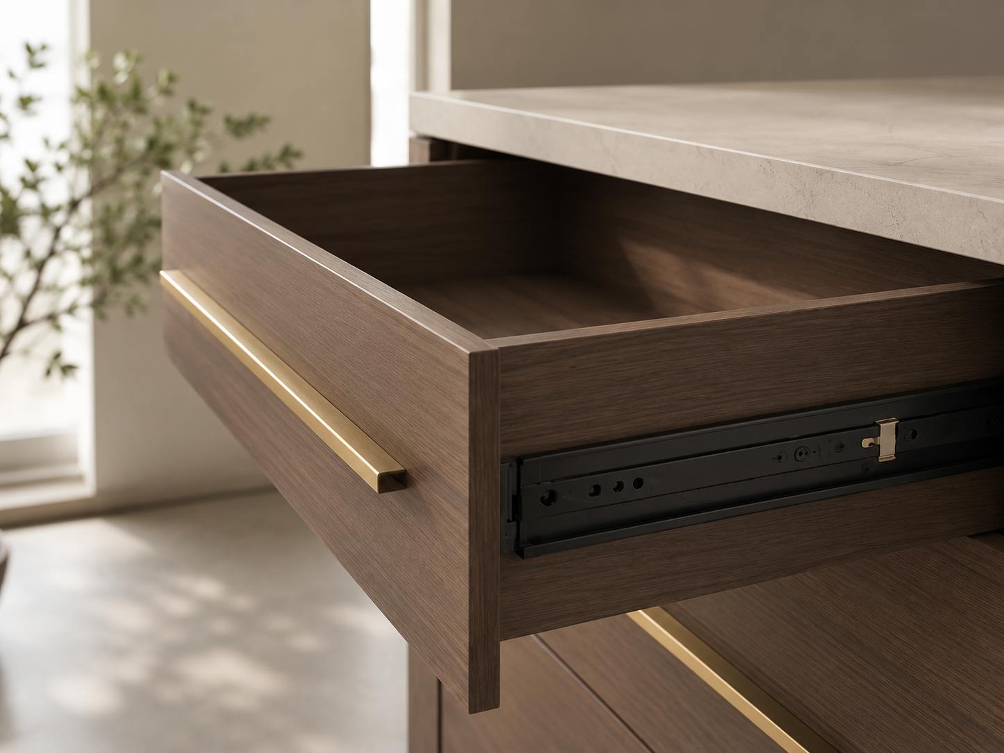 Cajón Ookora con corredera de cierre suave y tirador integrado: herraje premium probado en mueble.